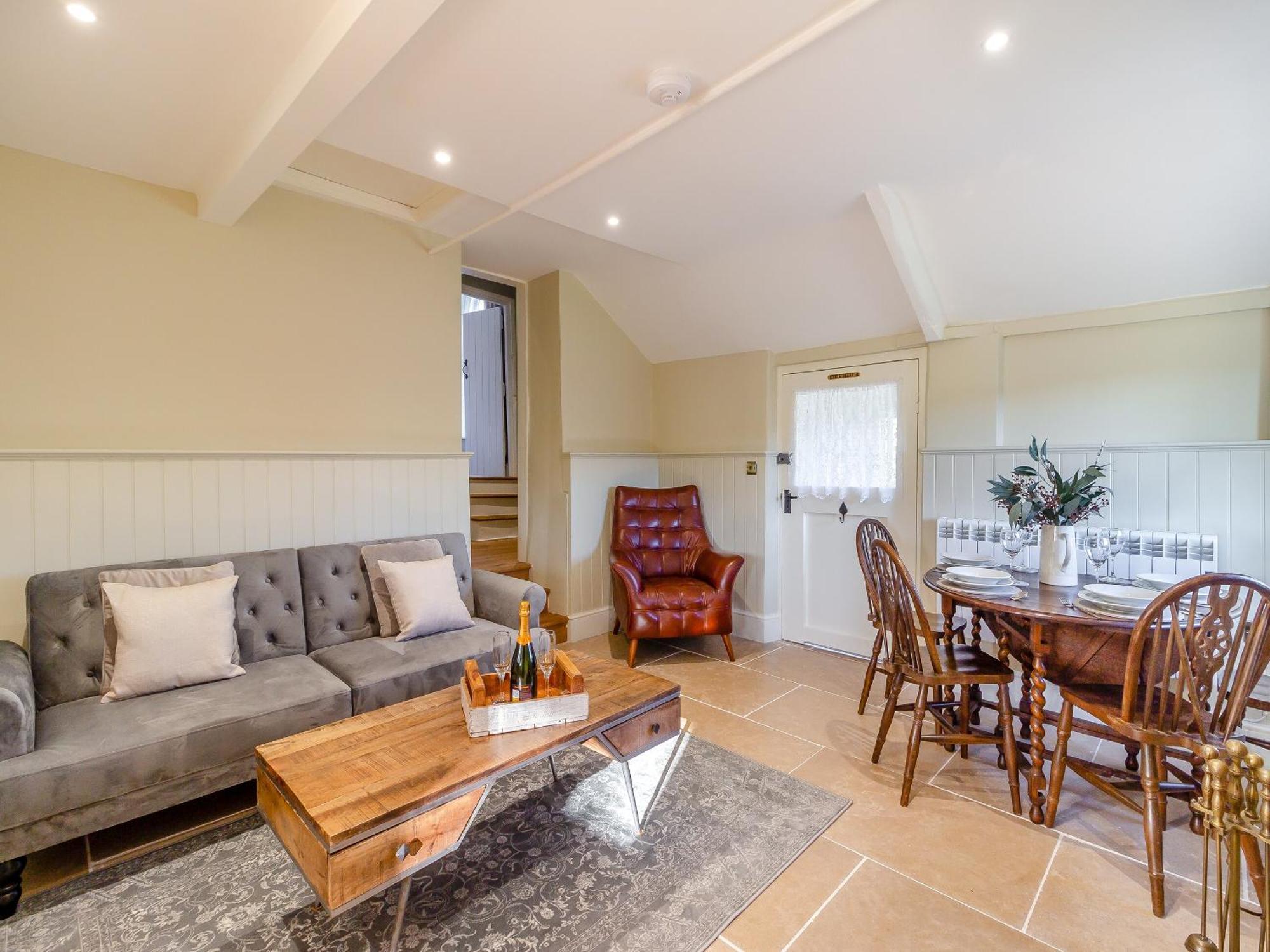 The Lodge Wonastow Esterno foto